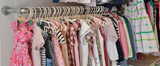 300 retro pieces for women and children to shop tomorrow at Tata Valoche with the little Pépées