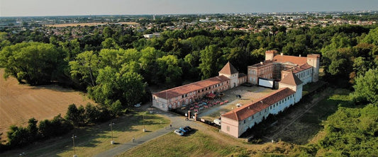 Guinguette and open-air cinema in an exceptional heritage site: 6th season for Les Toiles du Château