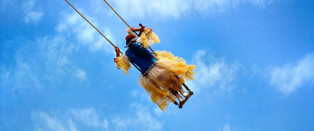 Reza celebrates aviation women in an immersive exhibition at the Aeroscopia museum